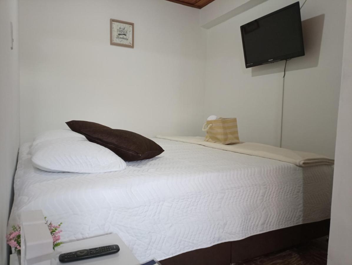 Komodo Alojamiento- Hostal Autoservicio - Ubicado Muy Cerca Al Centro Historico -Habitaciones Con Bano Privado, Wifi , Cama 2X2 Popayan Dış mekan fotoğraf